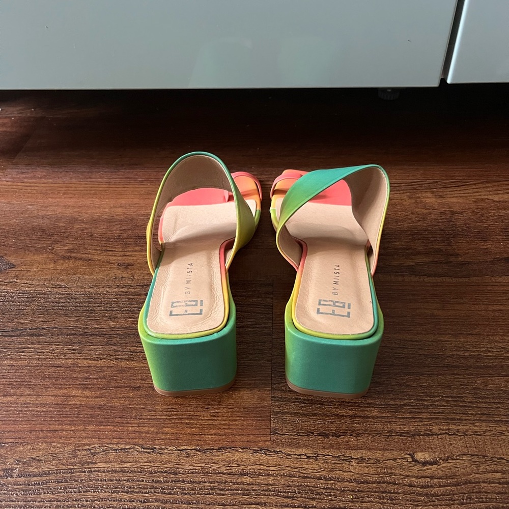 Never Worn E8 by Miista sandals - Picture 2 of 3